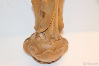 Sv. Marie soška socha oltář (525K) - 3