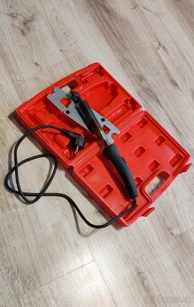 Nôž na pneumatiky Proworks 200W (4x - 3