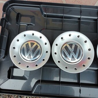 Predám stredové krytky VW 1J0601149G - 3