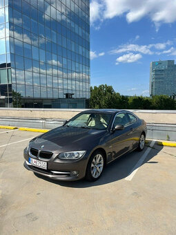 BMW Rad 3 Coupé 320d A/T - 3