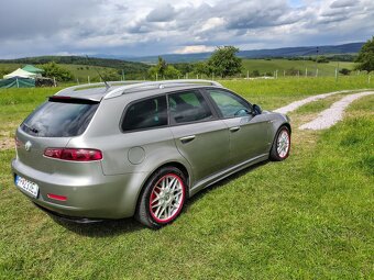 Predám Alfa Romeo 159 1.9.jtd.110kw - 3