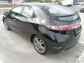 Honda Civic GT 1.8benzin 103kw - 3