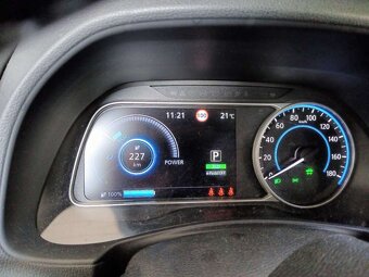 Nissan Leaf - 3