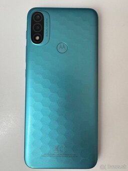 Motorola E20 zachovalý stav - 3