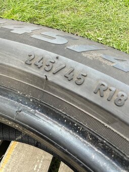 Pirelli 245/45 R18 zimné - 3
