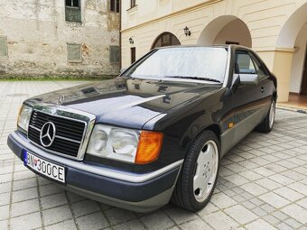 Mercedes Benz - 3