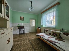 RD v obci RADAVA - 5min.od PODHÁJSKEJ - 3