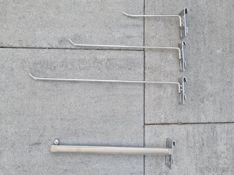 Chrómová sieť v ráme + háčiky - 3