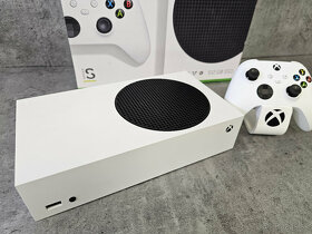 Xbox Series S 1TB + ovládač + 25 EUR kupón na hry - 3