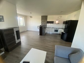 Prenájom 2izb byt agatova ulica v Dubnici n\V 70m2 - 3