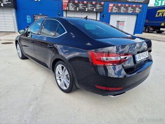 Škoda Superb 2.0 TSI Style 4x4 DSG - 3