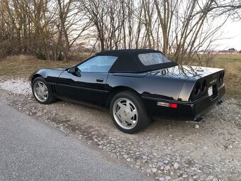 1989 Chevrolet Corvette C4  Convertible - 3