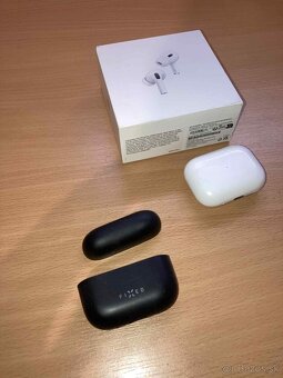 Apple AirPods Pro 2 - 3