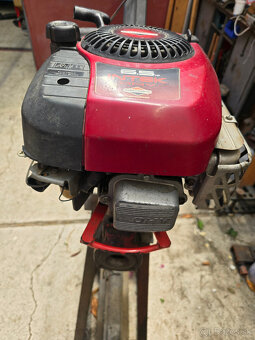 štvortaktný motor BRIGGS&STRATTON - 3