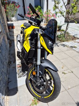 Honda Hornet CB750 - 3