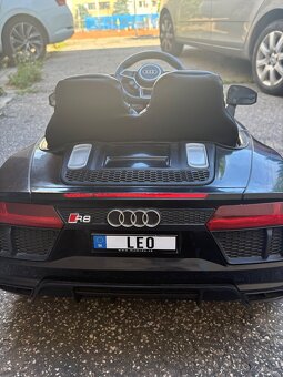Detske elektricke auticko Audi R8 - 3