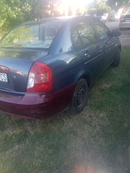 Predám hyundai accent - 3