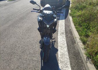 Yamaha MT-03 - 3