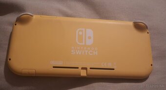 Nintendo switch lite - 3
