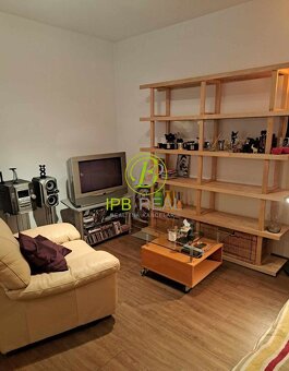 Zrekonštruovaný a zariadený 1-izb. byt na Bartoškovej ul. v - 3