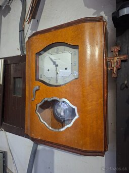 Predám funkčné starožitné štvrťbicie nástenné hodiny VEDETTE - 3