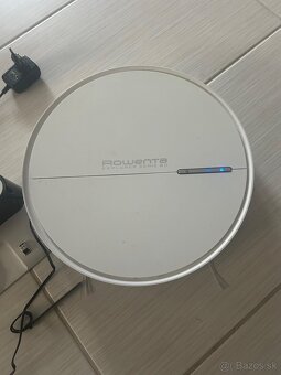 Predám roboticky vysávač Roventa - 3