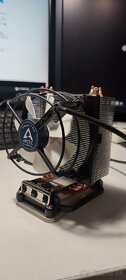 Chladic AMD arctic freezer 7 pro - 3