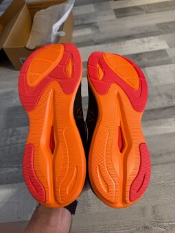 NOVÉ Mizuno Wave Revolt 3 46 NOVÉ - 3