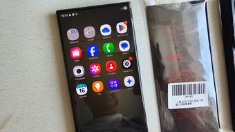Samsung Galaxy S23 Ultra 256GB - aj vymením - 3