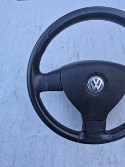 Predám trojramenny kožený volant pre Volkswagen - 3