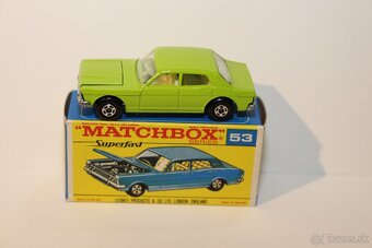 Matchbox SF Ford Zodiac MK.IV - 3
