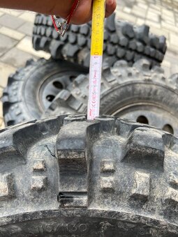 215/70/r15 5x139,7 pneu - 3