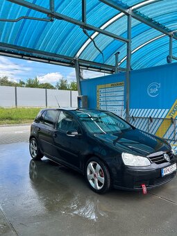 Volkswagen Golf V 1.9 TDI - 3