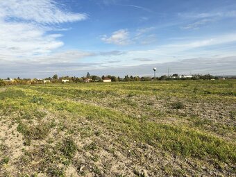 Investičný pozemok pre budúci rozvoj – Zavar, okres Trnava - 3