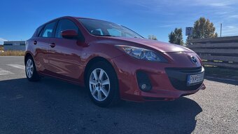 Mazda 3 - 3