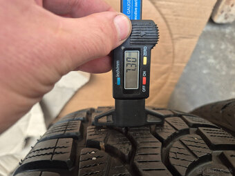 215/65 r16 zimné 2 ks BRIDGESTONE dezén 7,3 mm - 3