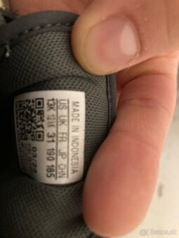 Botasky Adidas EU31 a Fila EU32 - 3