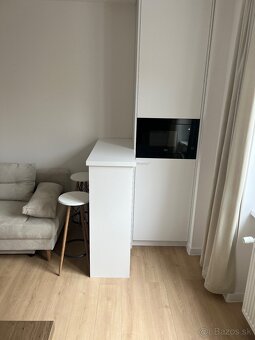 Garsonka na prenajom - 3