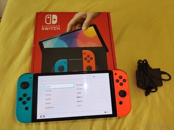 Nintendo Switch OLED - 3