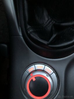 Citroën C-Crosser/2.2 HDi Exclusive 4x47miesne - 3