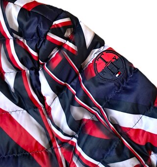 Dámska bunda zn. Tommy Hilfiger, veľ. M/L - 3