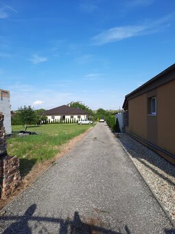 Predám stavebný pozemok so stavebným povolením v obci Pata - 3