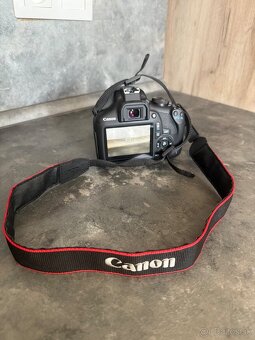 Canon EOS 2000D - 3