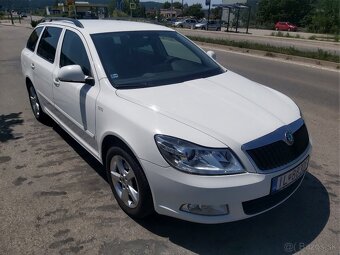 Škoda Octavia Combi 1.8 TSI Elegance - 3