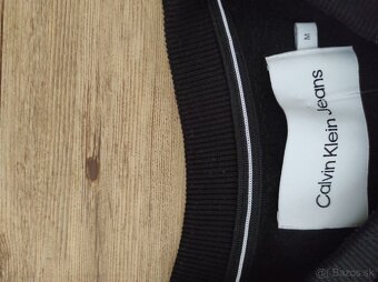 Calvin Klein mikina - 3