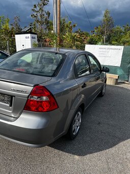 Predám v celku na náhradné diely Chevrolet Aveo 1.2 2009 - 3