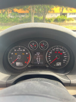 Audi A3 1.8 T FSI Ambiente S tronic - 3