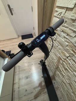 Elektrická kolobežka Ninebot by Segway E2 4585 - 3