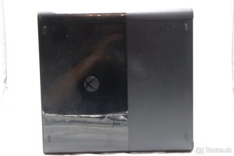 Xbox 360 E 500GB + originál ovládač + napájací adaptér - 3