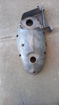 Cz175 kryt motora - 3
